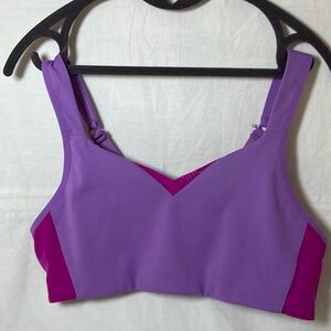 Brooks sports bra 40B